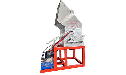 What is plastic crusher machine?